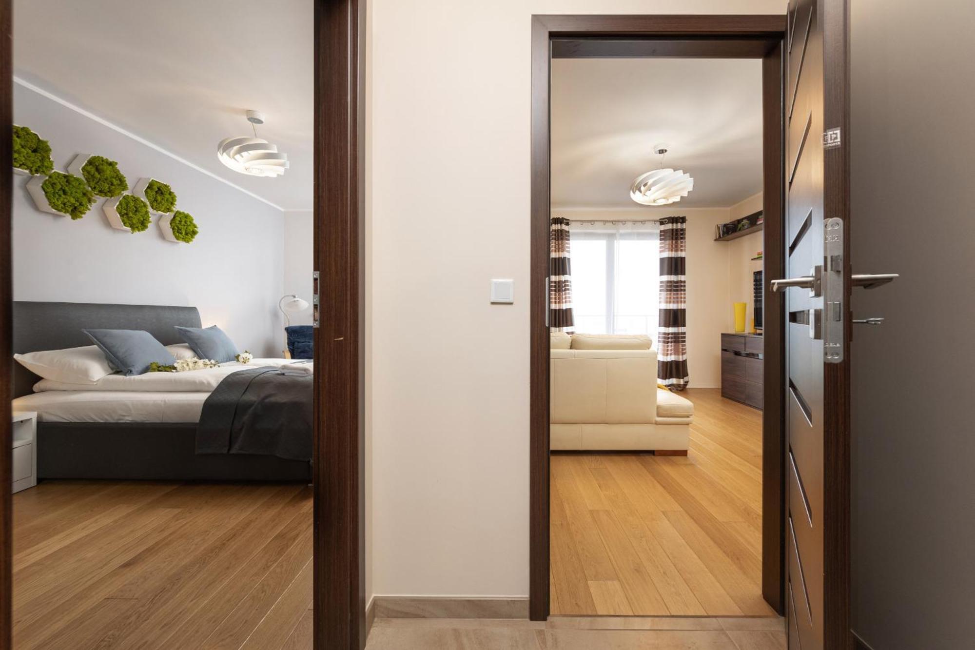 Comfortable Apartment Krakowska Wroclaw With Free Parking By Noclegi Renters 외부 사진