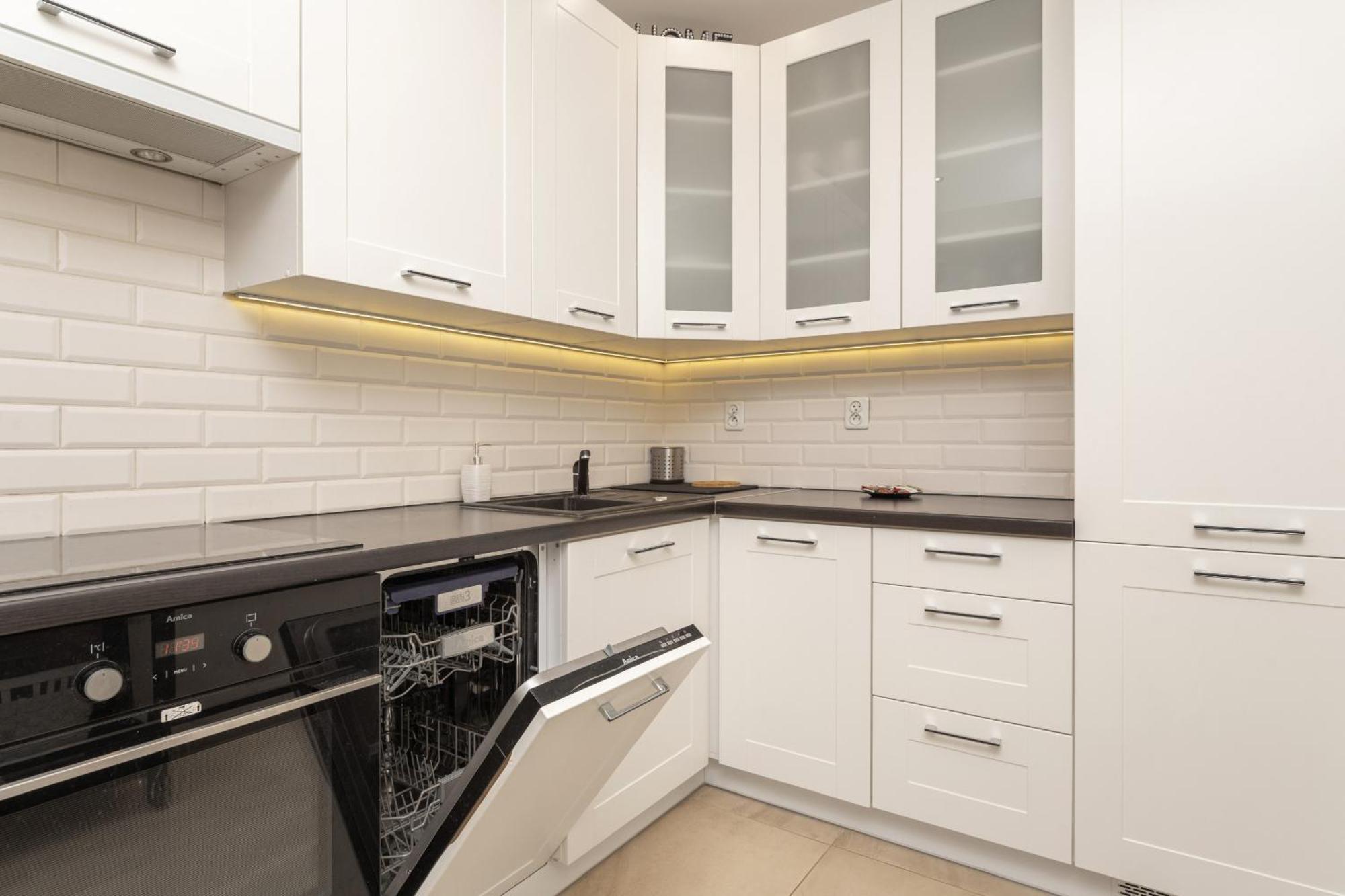 Comfortable Apartment Krakowska Wroclaw With Free Parking By Noclegi Renters 외부 사진