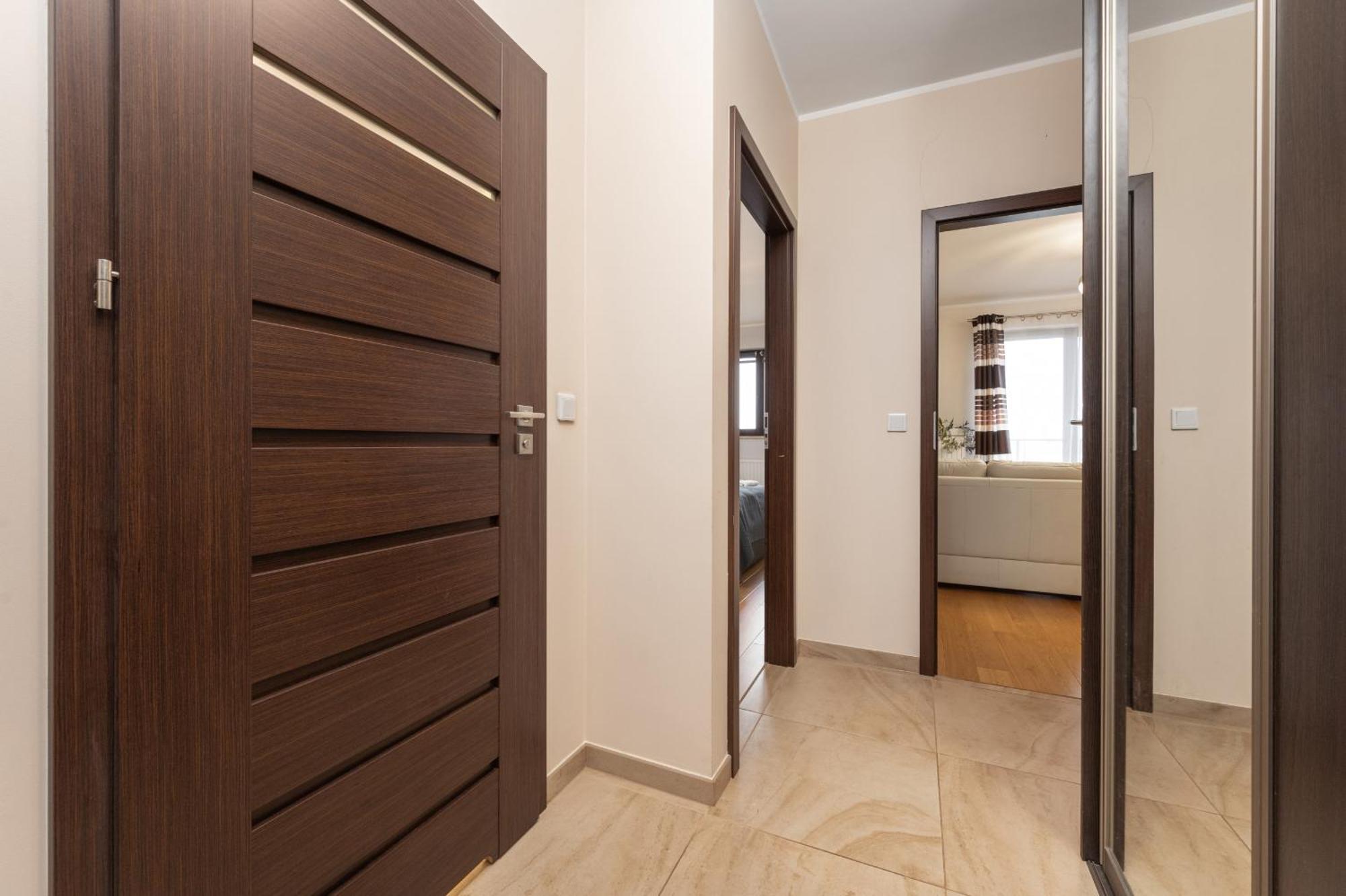 Comfortable Apartment Krakowska Wroclaw With Free Parking By Noclegi Renters 외부 사진